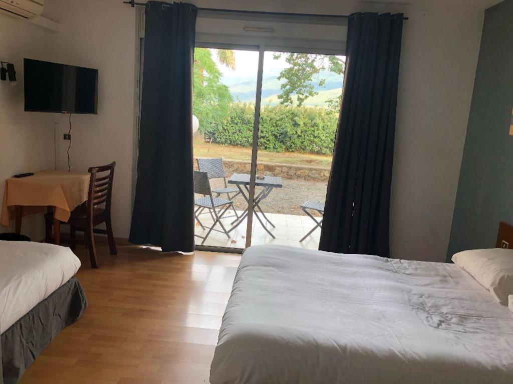 Hotel La Garenne Tresserre المظهر الخارجي الصورة
